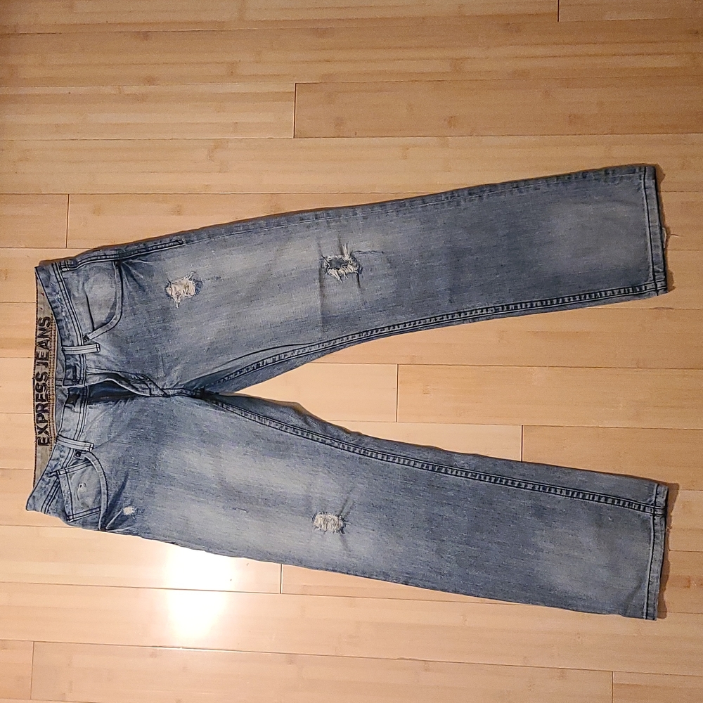 Express Men's Rocco Slim Fit Low Rise Straight Leg jeans